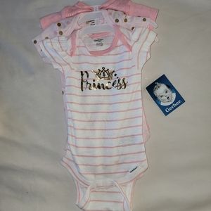 💗3/15💗 Gerber 3 set of Onesies